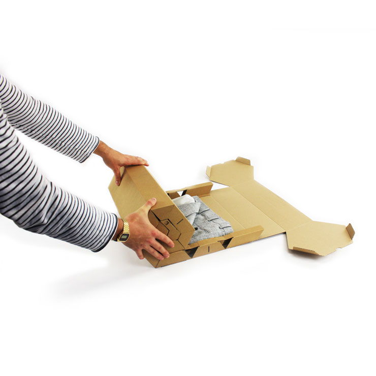 Rollor Ecommerce Clothing Packaging