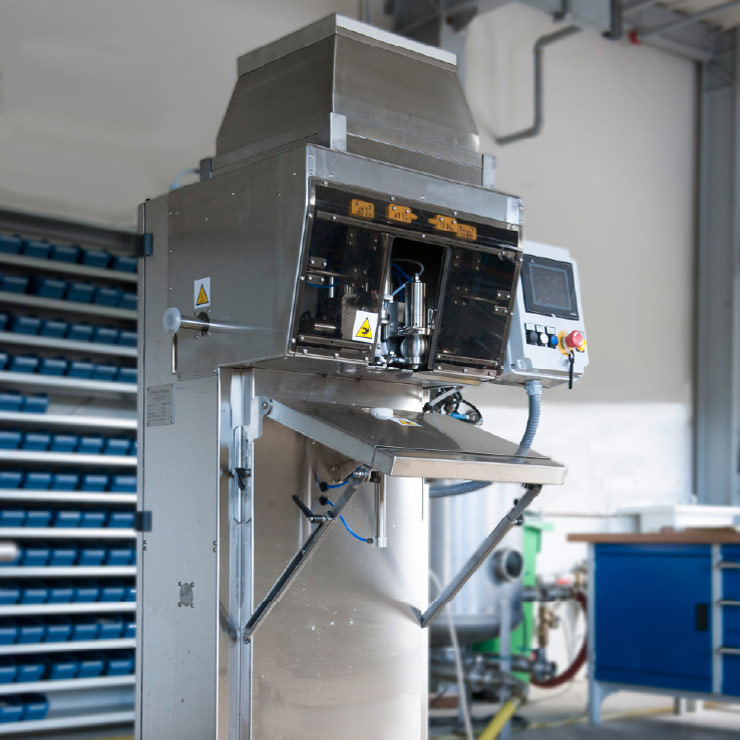 Semi-Automatic Bag-in-Box Filling Machines